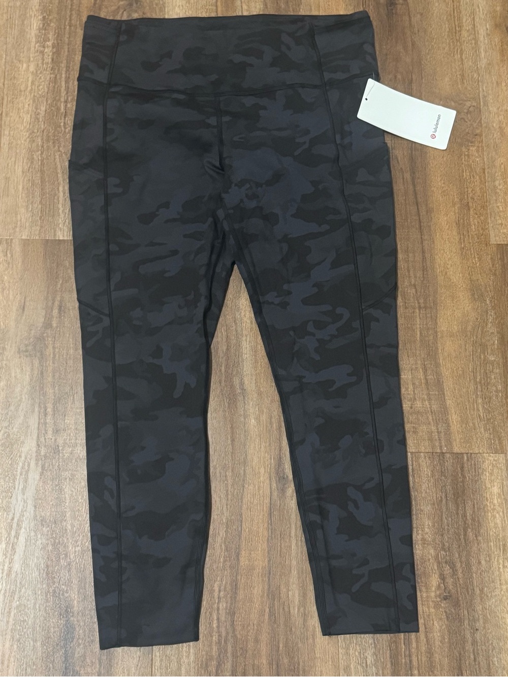 lululemon Fast and Free Camo High-Rise Leggings 25in Size 12